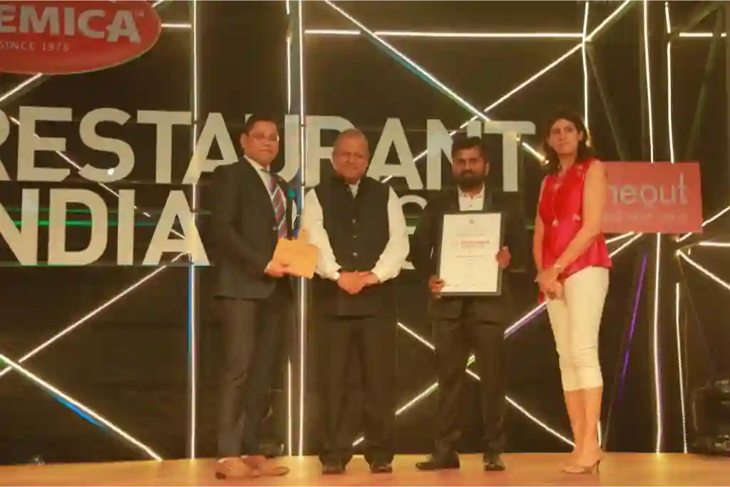 award-4