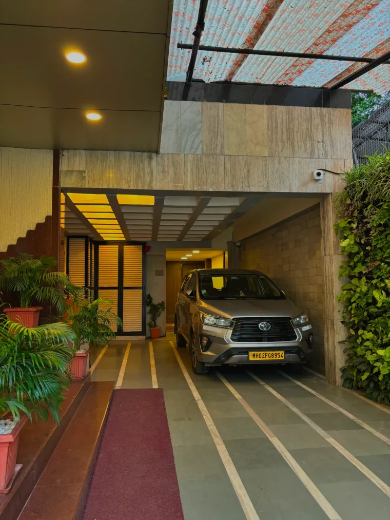 Ramee Guestline Hotel, Khar-0