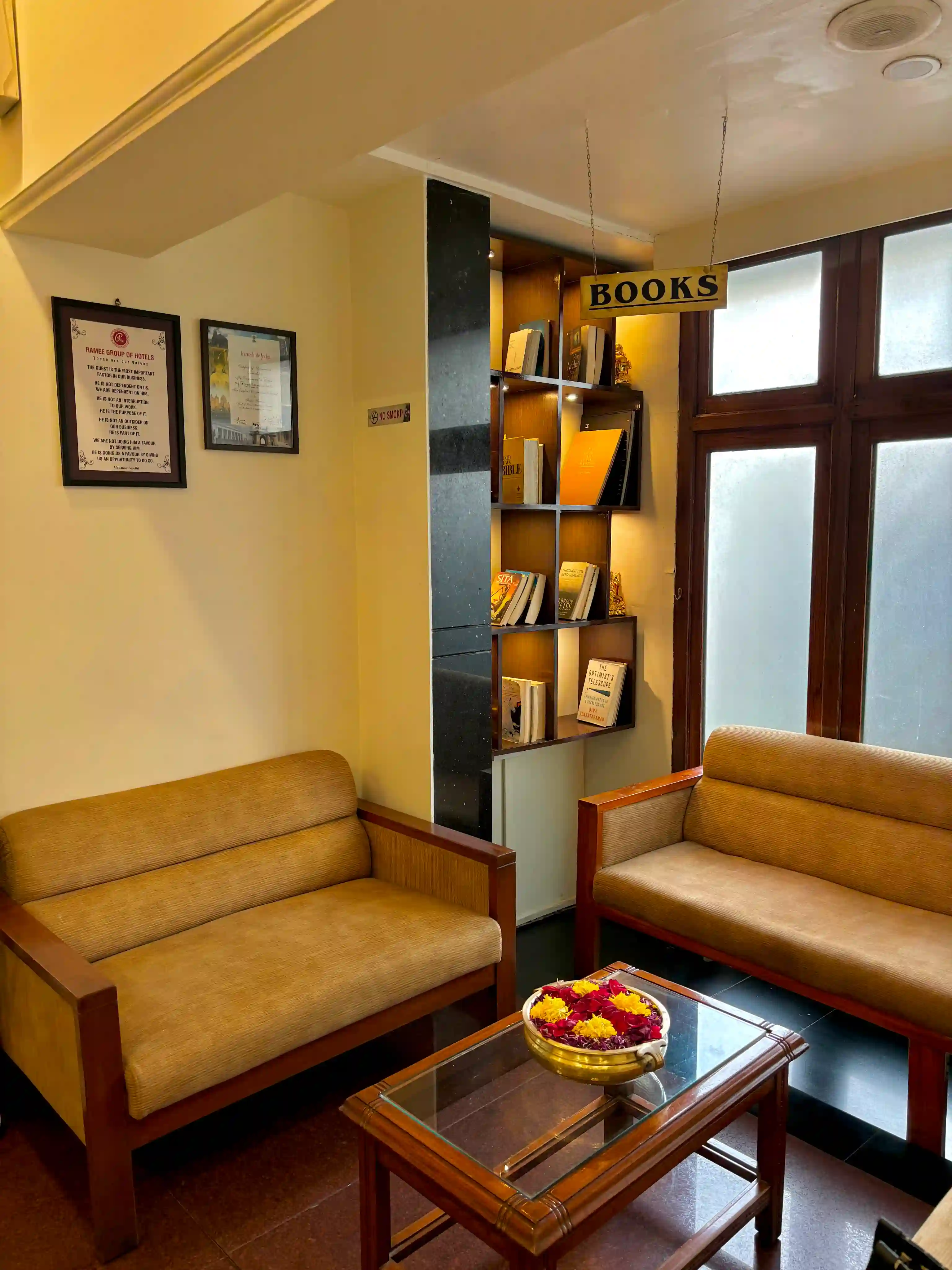 Ramee Guestline Hotel, Khar-1