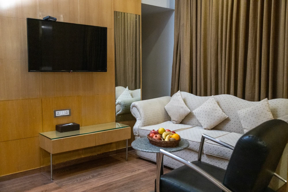 Ramee Guestline Hotel, Dadar-2