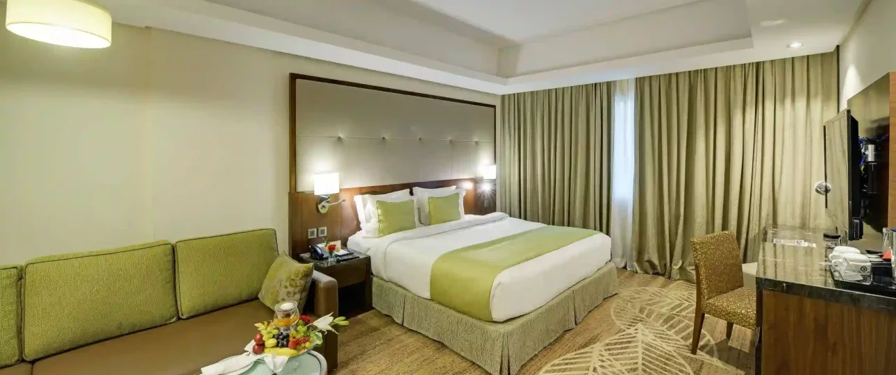 Executive-King-Room-ramee-rose-Hotel-in-Manama-Bahrain