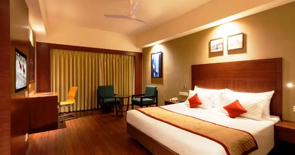 Executive Rooms- 3 Star Hotel in Kolhapur- Ramee Punchshil Hotel