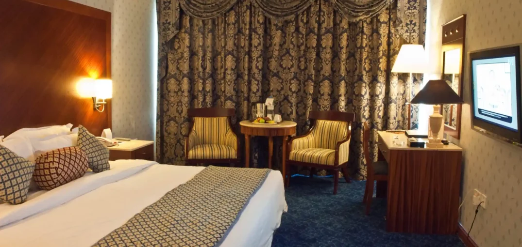 Executive-Suite-regent-palace-Hotel in Bur Dubai, Dubai-8