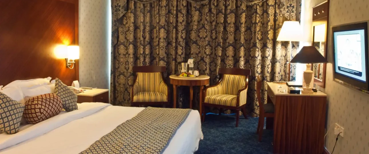 Executive-Suite-regent-palace-Hotel in Bur Dubai, Dubai-8