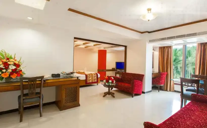 suite-room-Ramee Guestline Hotel in Dadar