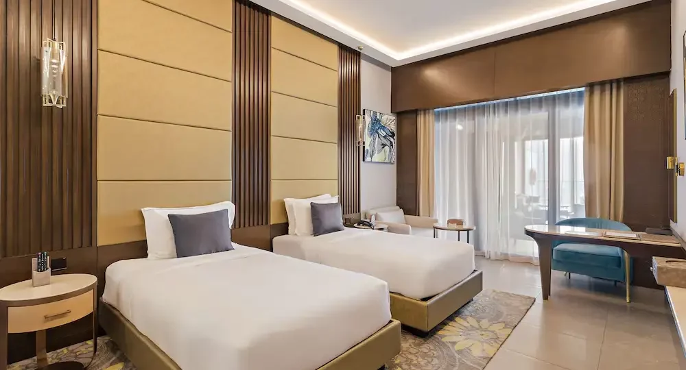Premium Twin Rooms with Balcony Canal View - 5 Star Hotel in Dubai Downtown - Hotel Near Burj Khalifa-