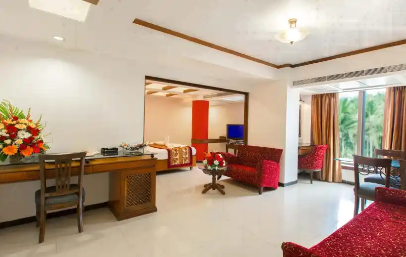 suite-room-Ramee Guestline Hotel in Dadar East