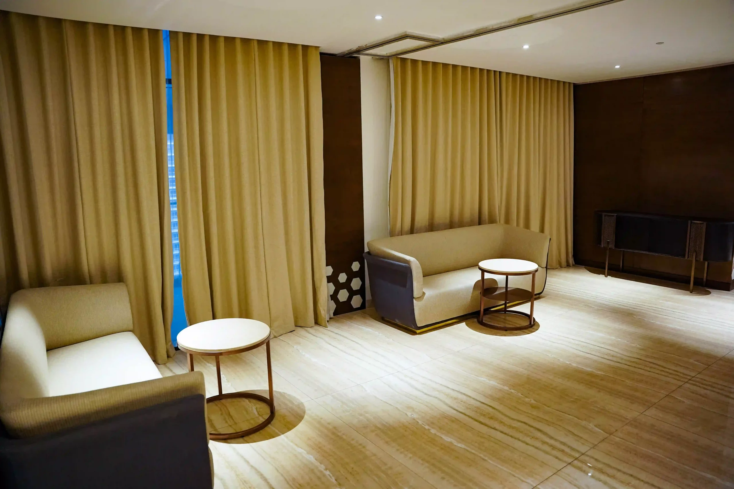 Boradroom at Ramee Dream Hotel-5 Star Hotel in Dubai Downtown DUbai -