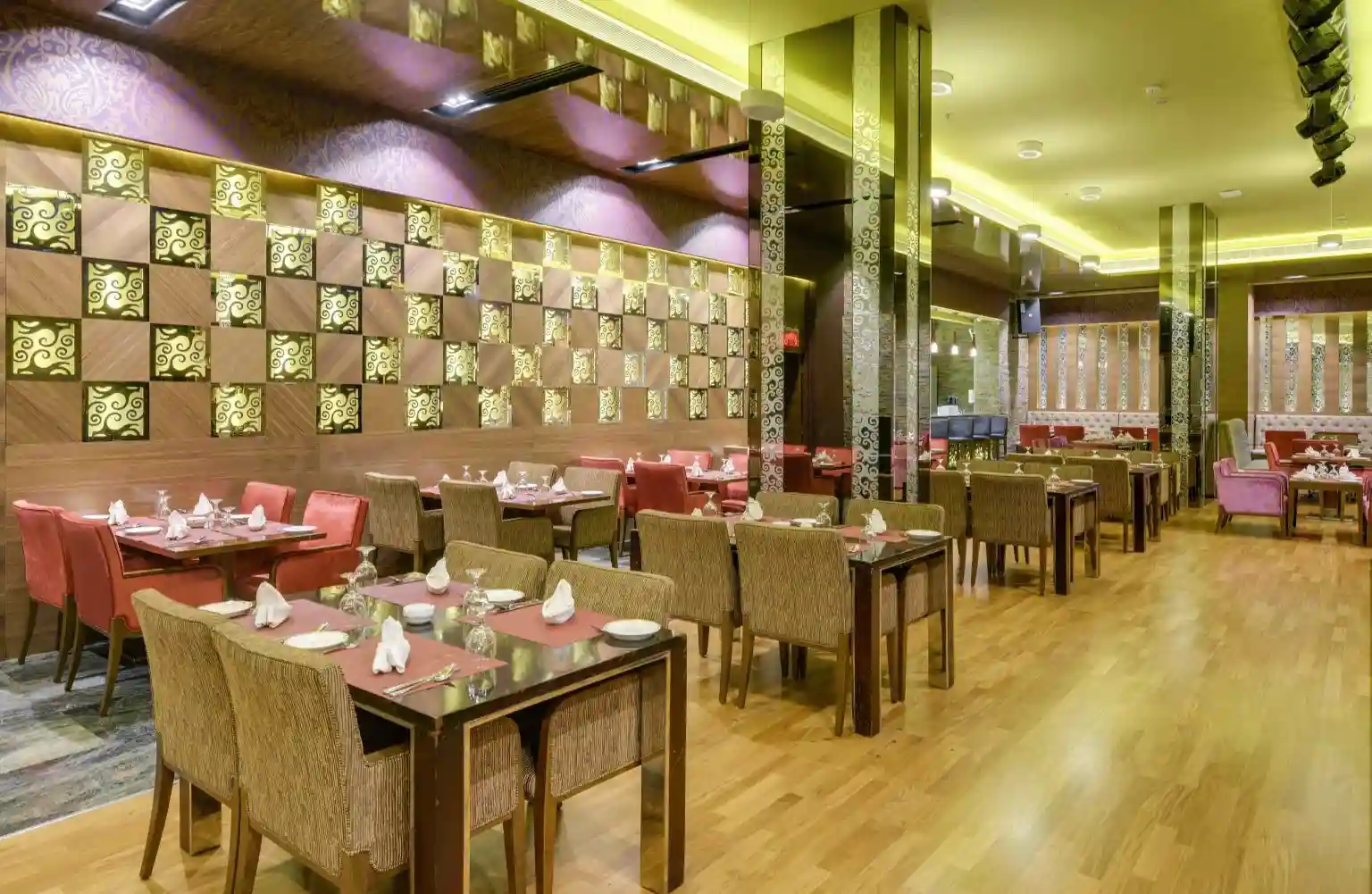 Takasim-dining-Arabian restaurant in Juffair-Hotel in Manama Bahrain